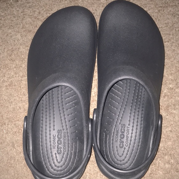 Crocs 🐊 - Picture 4 of 4